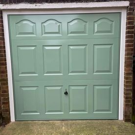cathedral design in chartwell green